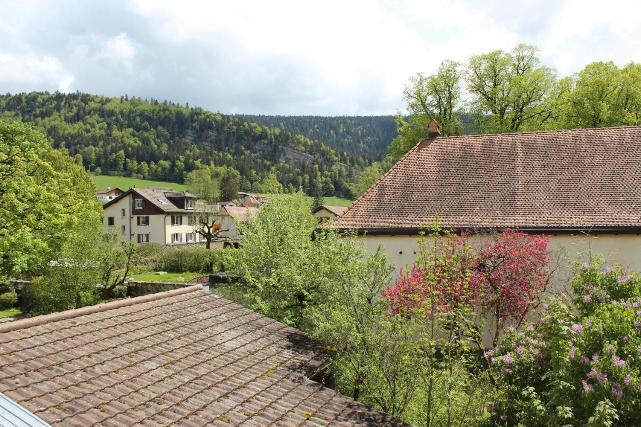Motiers A Cote Bed & Breakfast エクステリア 写真